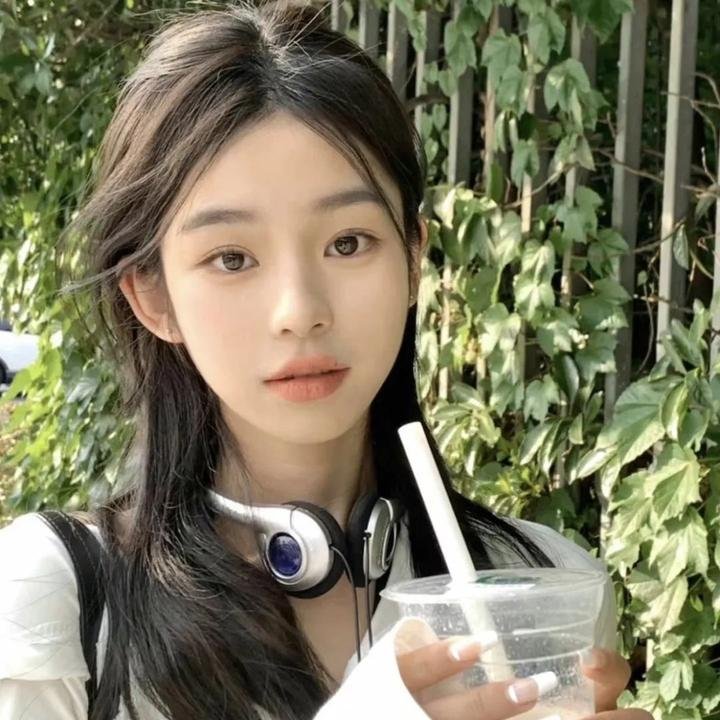 报告秦总，夫人她是古代老祖宗